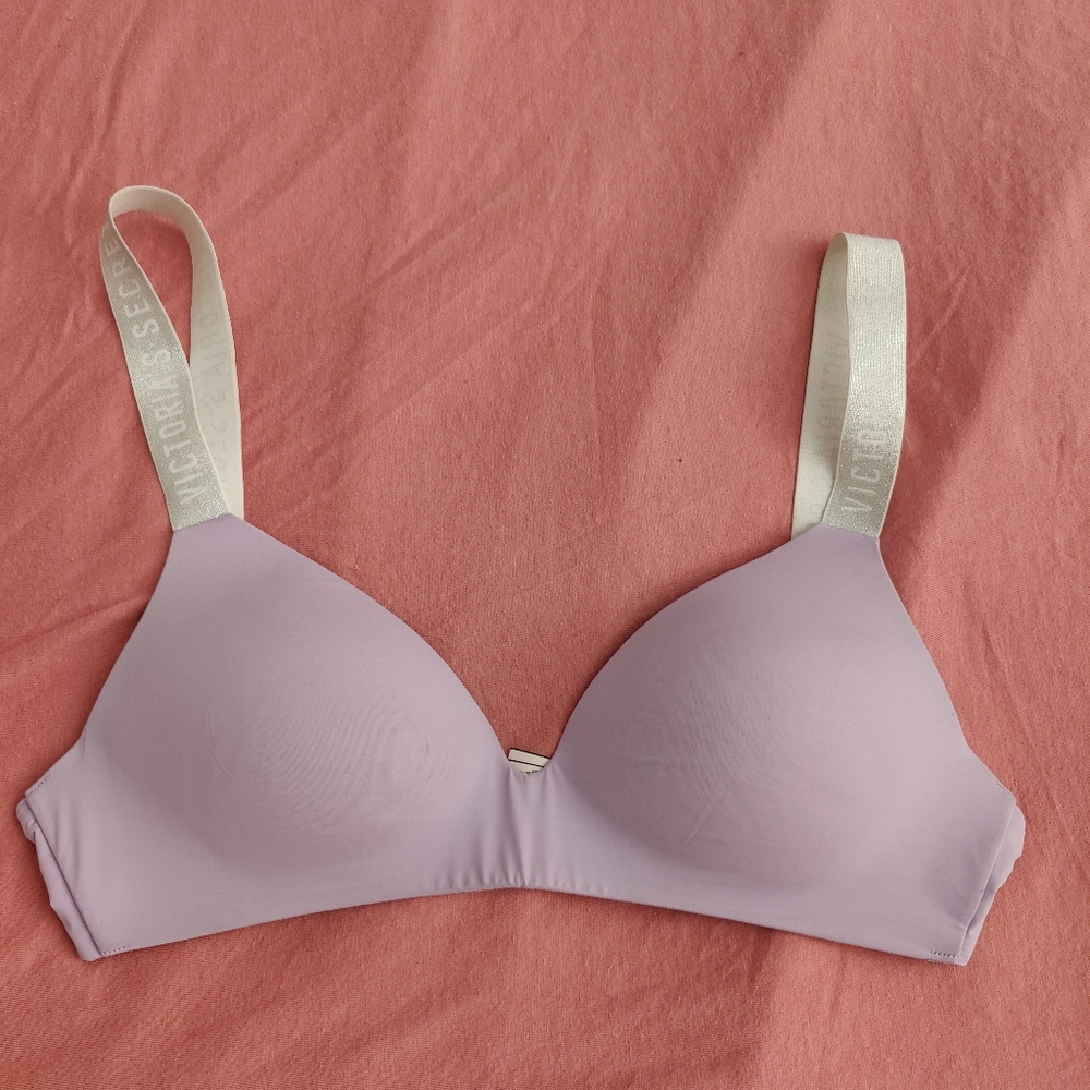 Victoria Secret wireless T-shirt bra